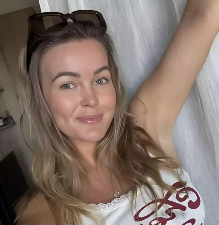 Lina (27) – Call Girl & Independent Escort Service in Parramatta - Gallery Photo 3