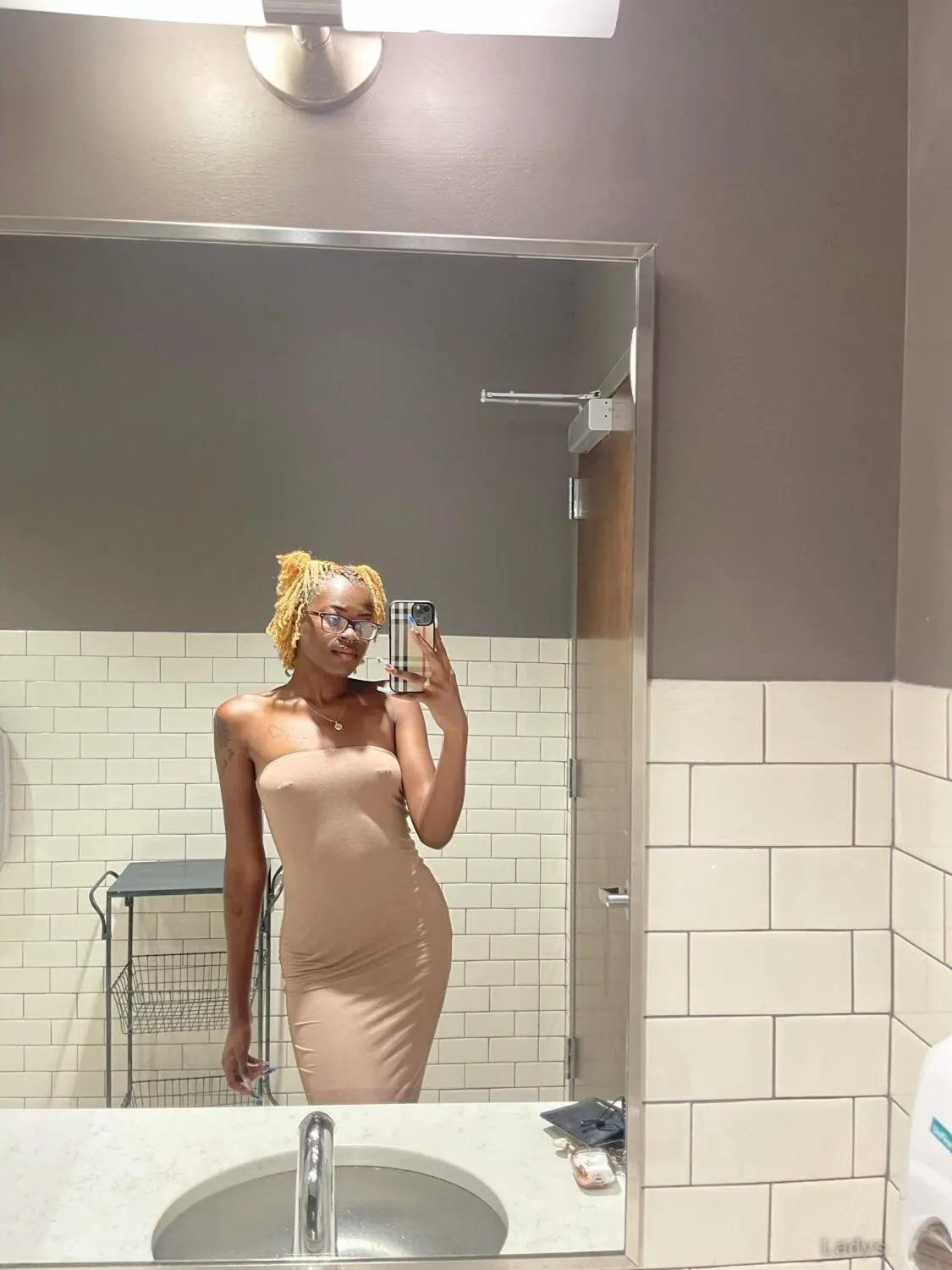 Vaay (24) – Call Girl & Independent Escort Service in Parramatta - Gallery Photo 2