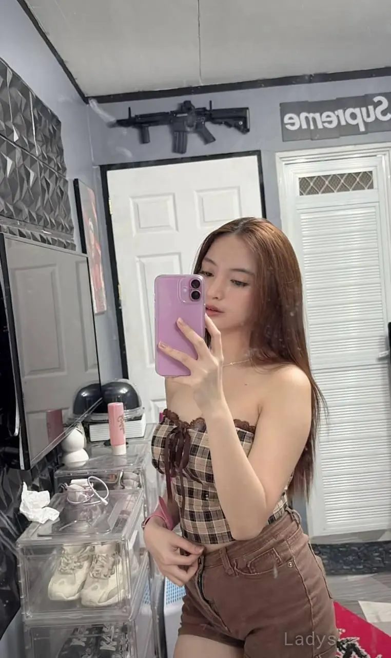 Alexandra (23) – Call Girl & Independent Escort Service in Pasig City - Gallery Photo 3