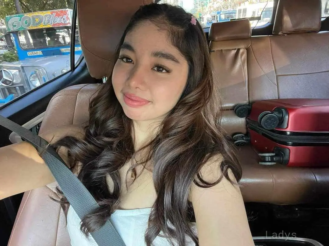 Angelica (23) – Call Girl & Independent Escort Service in Pasig City - Gallery Photo 3