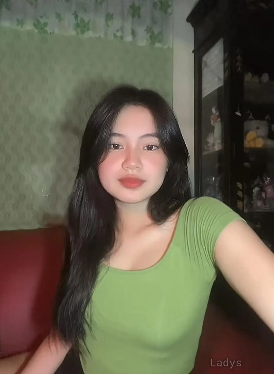 Esha (21) – Call Girl & Independent Escort Service in Pasig City - Gallery Photo 4