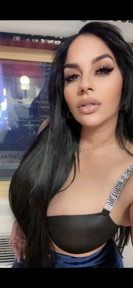 Maya (25) – Call Girl & Independent Escort Service in Paterson - Gallery Photo 3