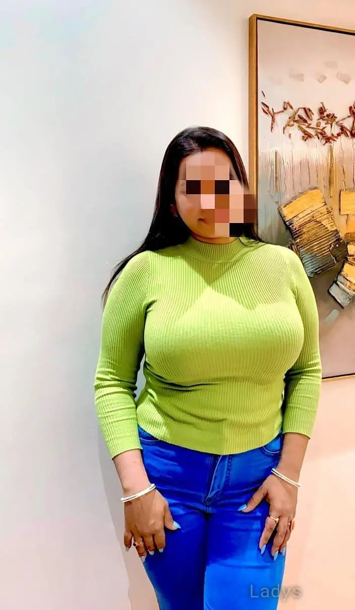 Viktoria (29) – Call Girl & Independent Escort Service in Patna - Gallery Photo 3