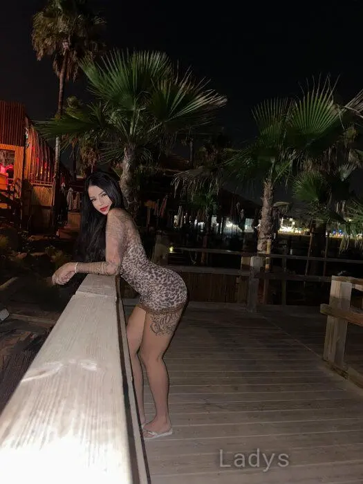 Mel (22) – Call Girl & Independent Escort Service in Patras - Gallery Photo 2