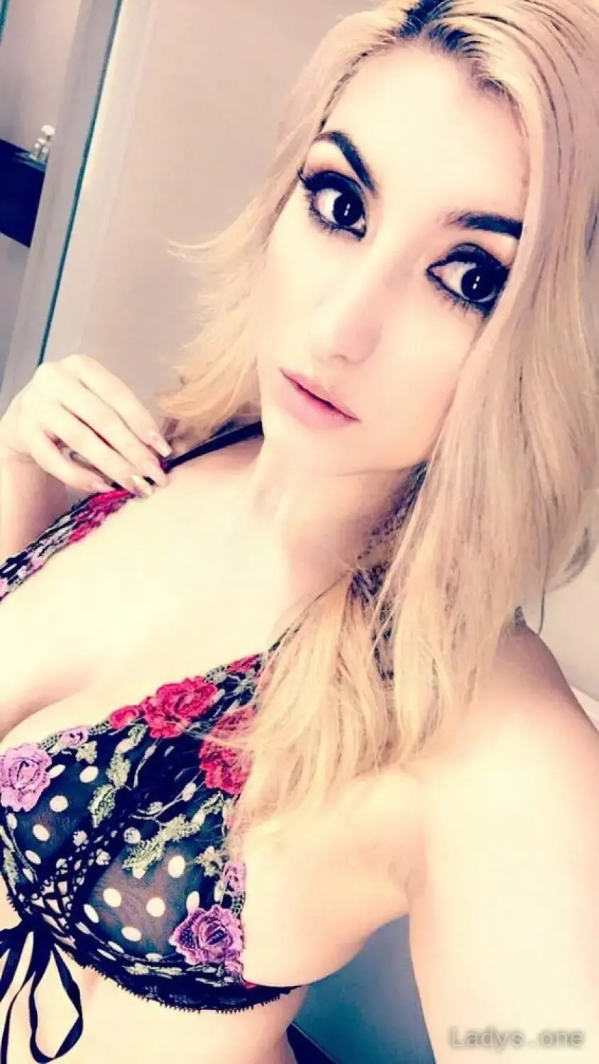 Abigail (25) – Call Girl & Independent Escort Service in Pawtucket - Gallery Photo 5