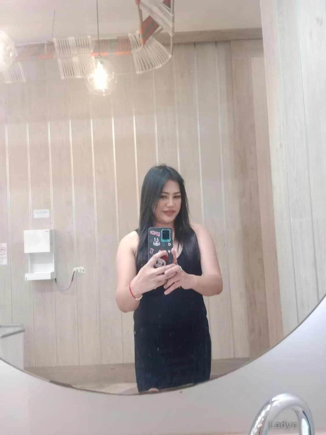 Anna (28) – Call Girl & Independent Escort Service in Penang - Gallery Photo 3