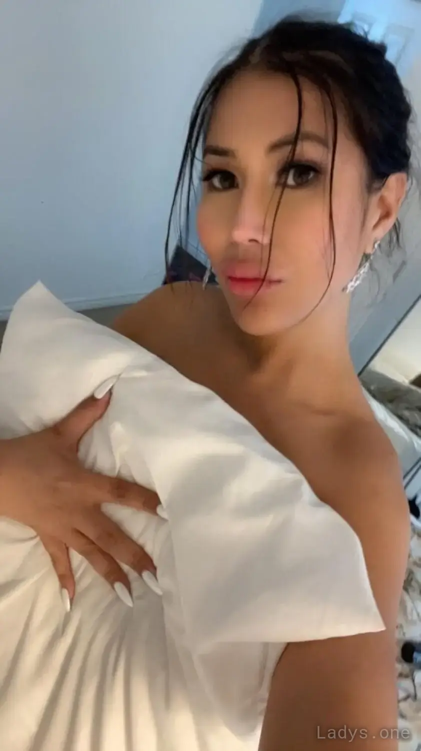 Kristine (23) – Call Girl & Independent Escort Service in Te Atatu Peninsula - Gallery Photo 2