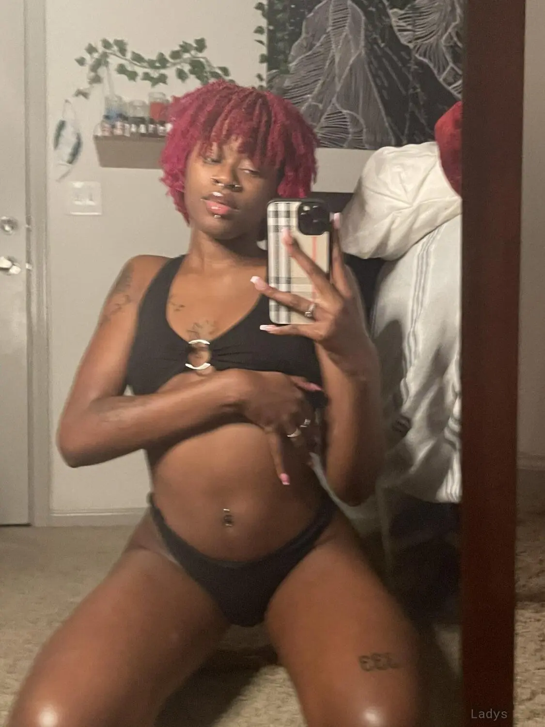 Vayyyy (22) – Call Girl & Independent Escort Service in Perth - Gallery Photo 3
