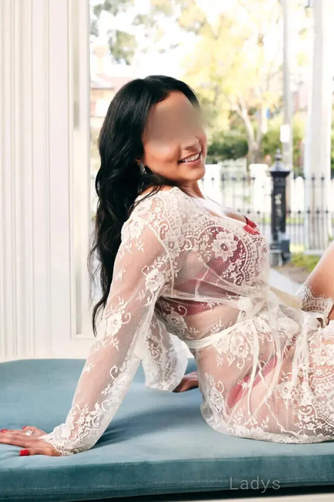 Bianca Lima (32) – Call Girl & Independent Escort Service in Perth - Gallery Photo 3