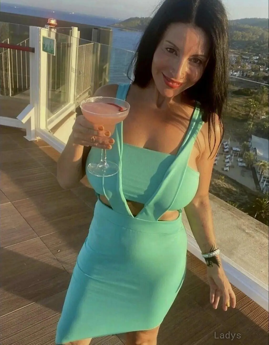 Aya (41) – Call Girl & Independent Escort Service in Perth - Gallery Photo 3