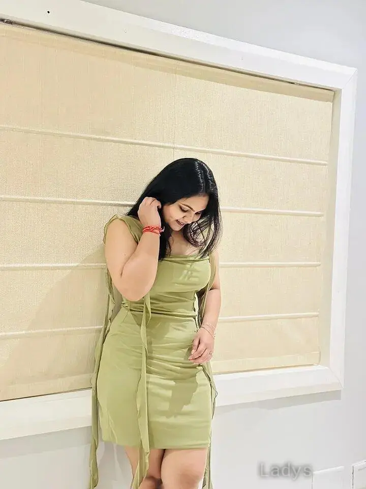 Nidhi (26) – Call Girl & Independent Escort Service in Phu Quoc - Gallery Photo 2