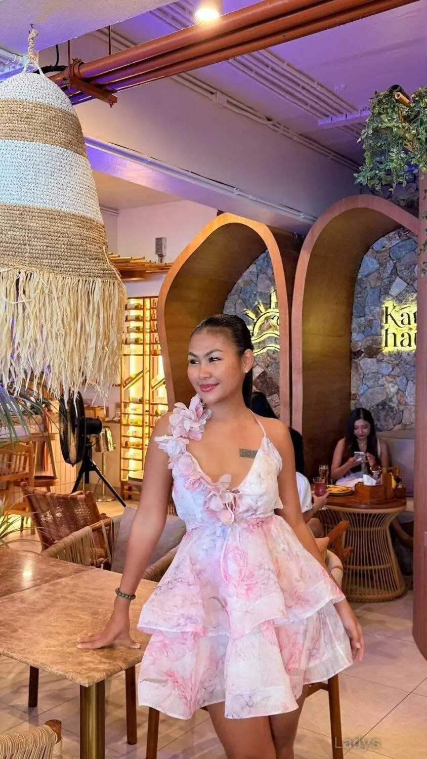Rosemary (25) – Call Girl & Independent Escort Service in Phuket - Gallery Photo 7