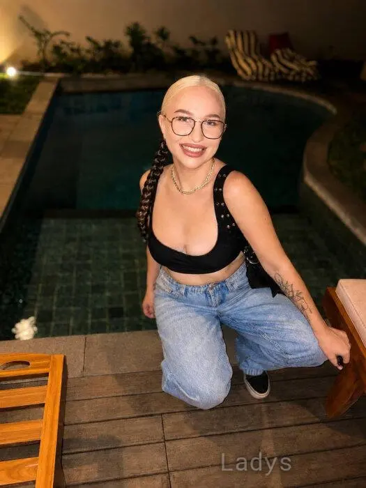 Marina (20) – Call Girl & Independent Escort Service in Phuket - Gallery Photo 3