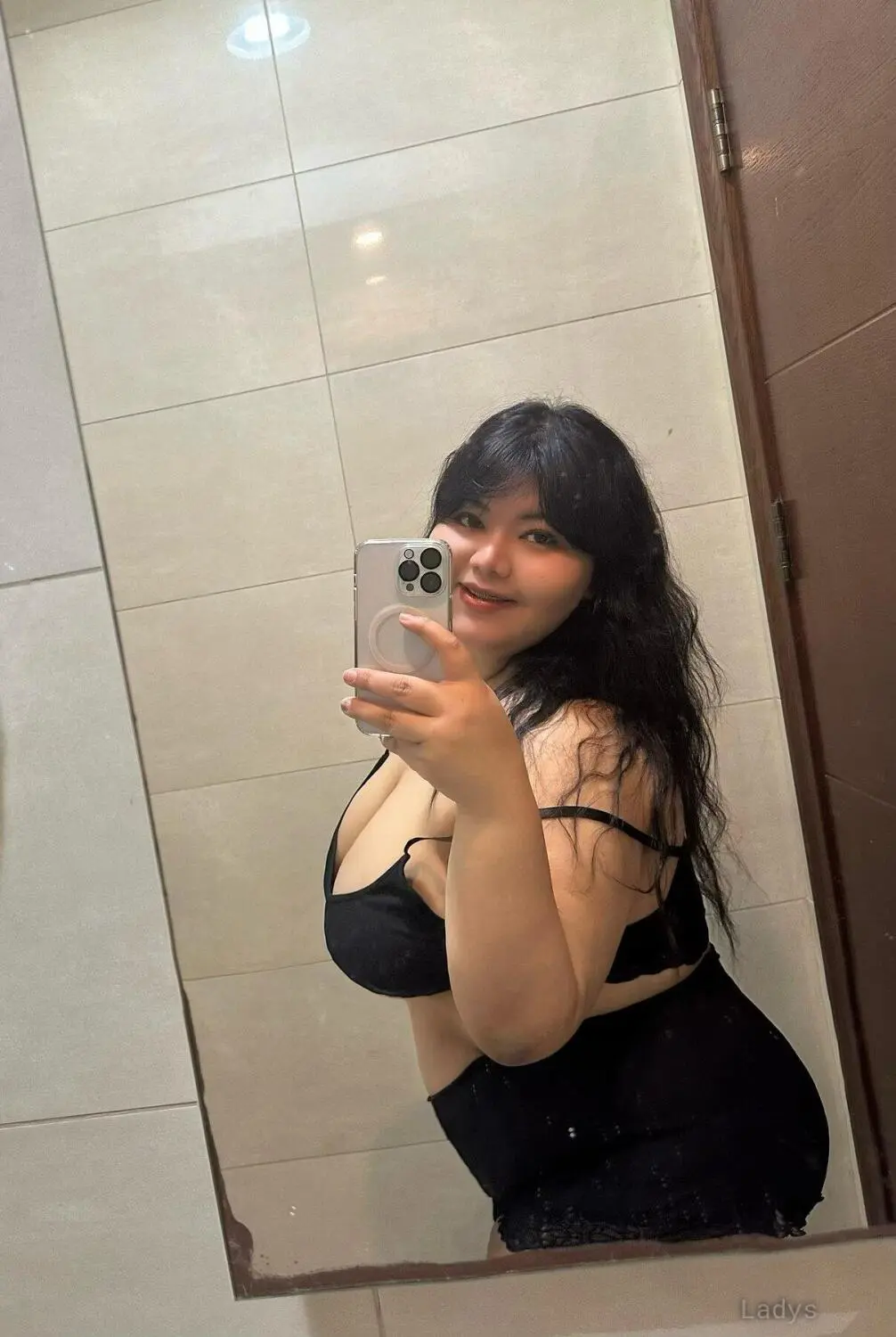 Fluffy (29) – Call Girl & Independent Escort Service in Phuket - Gallery Photo 2