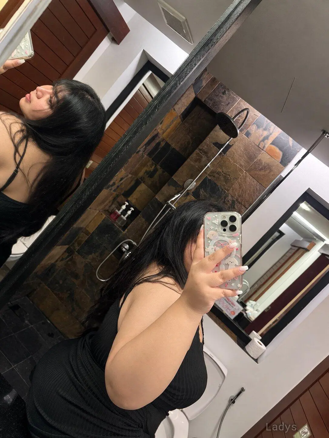 Fluffy (29) – Call Girl & Independent Escort Service in Phuket - Gallery Photo 3
