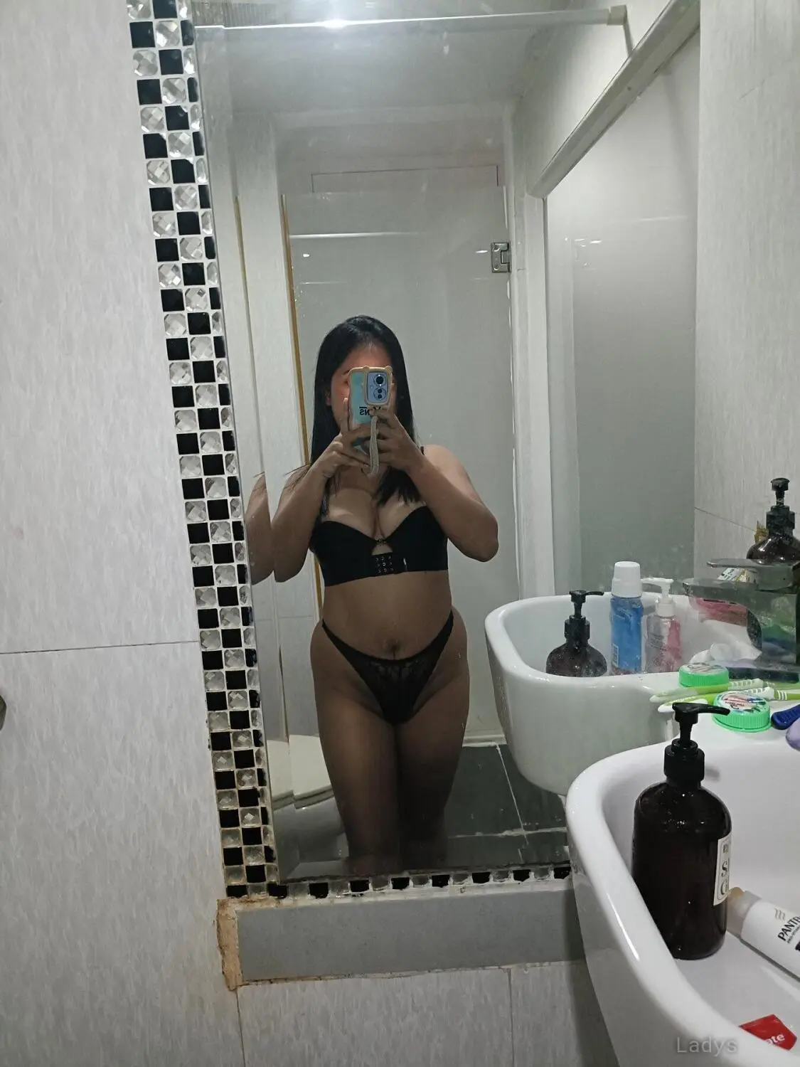 Aya (28) – Call Girl & Independent Escort Service in Phuket - Gallery Photo 7