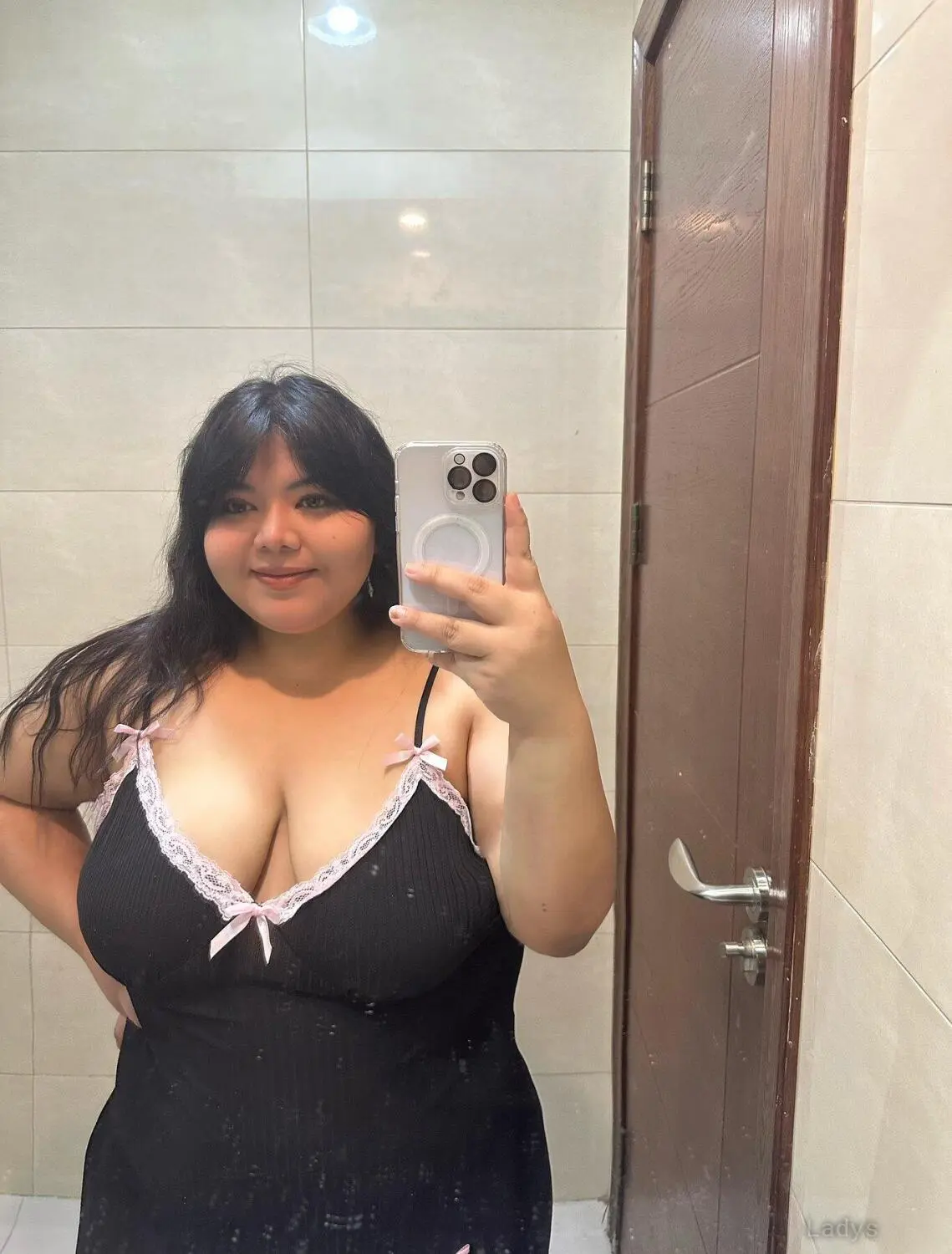 Nicha (29) – Call Girl & Independent Escort Service in Phuket - Gallery Photo 5