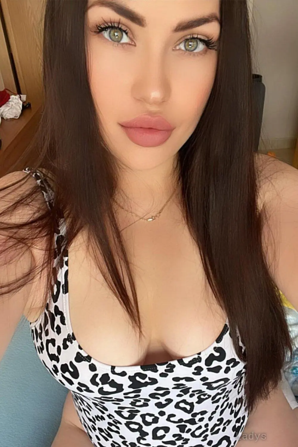 Curvy (26) – Call Girl & Independent Escort Service in Phuket - Gallery Photo 6