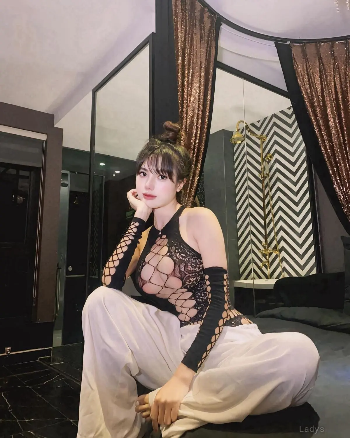 Marin (22) – Call Girl & Independent Escort Service in Phuket - Gallery Photo 5
