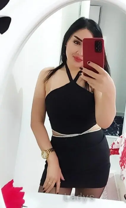 Alya (26) – Call Girl & Independent Escort Service in Piraeus - Gallery Photo 3