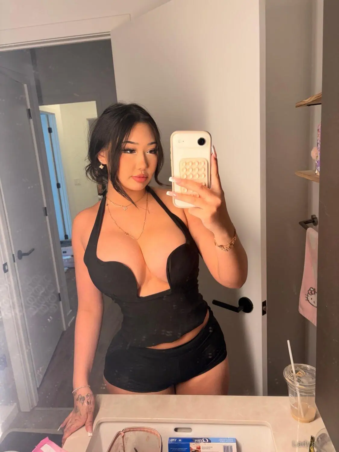 Jenny (28) – Call Girl & Independent Escort Service in Pittsburgh - Gallery Photo 3