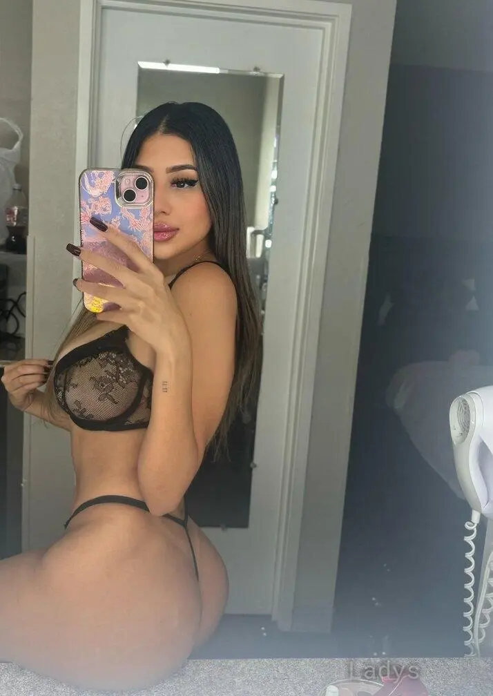 Pamela (23) – Call Girl & Independent Escort Service in Pittsburgh - Gallery Photo 3