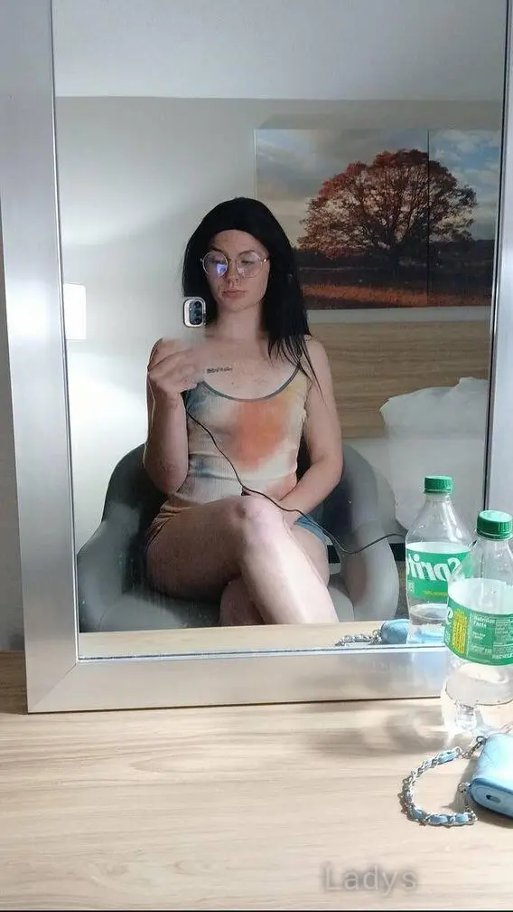 Ashley (23) – Call Girl & Independent Escort Service in Pittsburgh - Gallery Photo 2