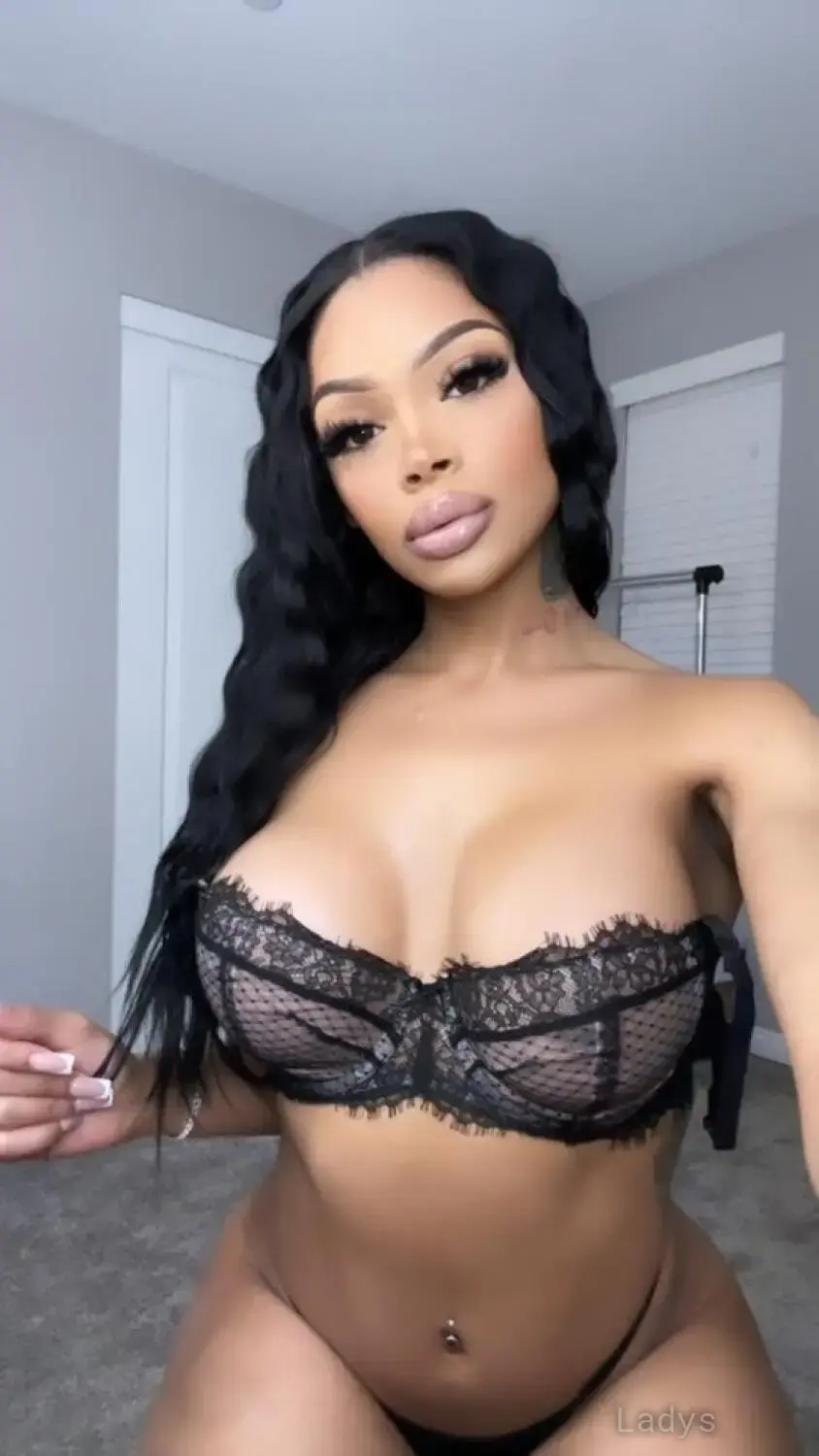 Exotic Mimi (24) – Call Girl & Independent Escort Service in Plano - Gallery Photo 3