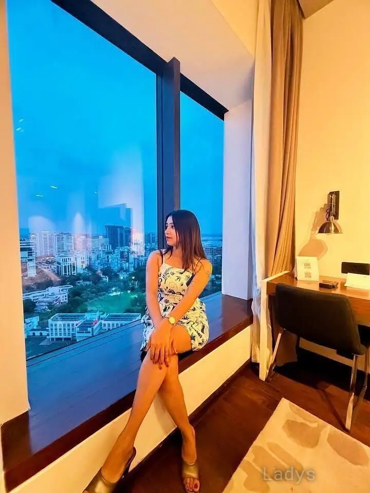 Anushka (20) – Call Girl & Independent Escort Service in Pondicherry - Gallery Photo 2