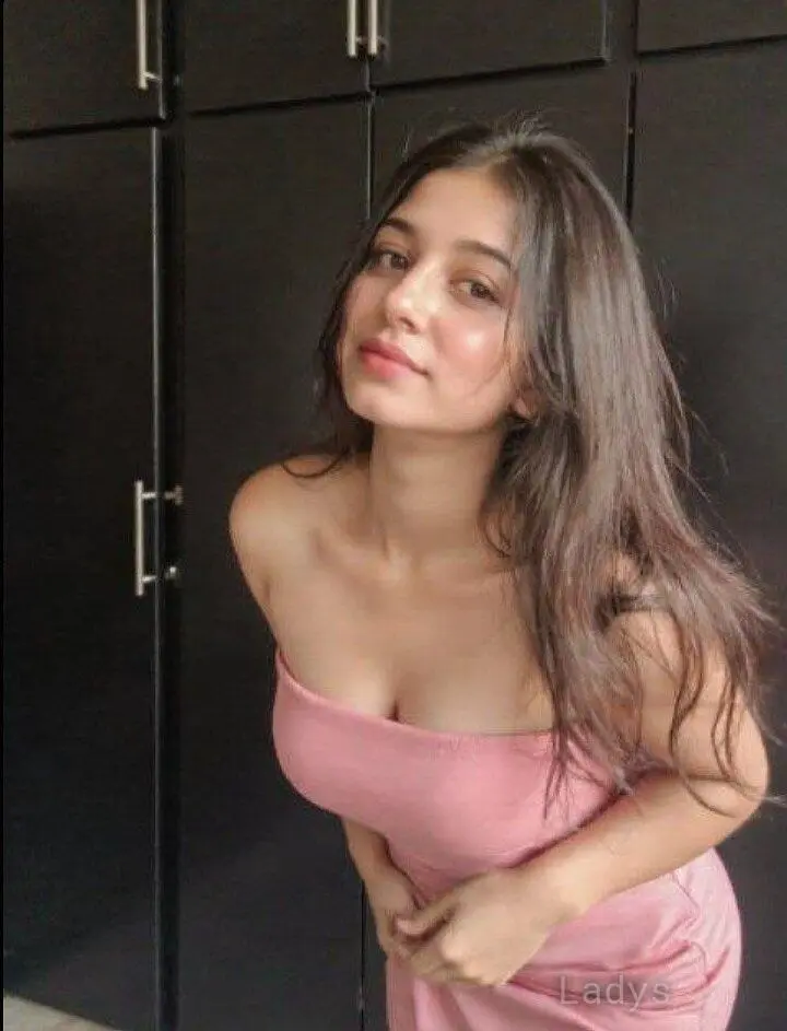 Jennn (22) – Call Girl & Independent Escort Service in Pondicherry - Gallery Photo 3