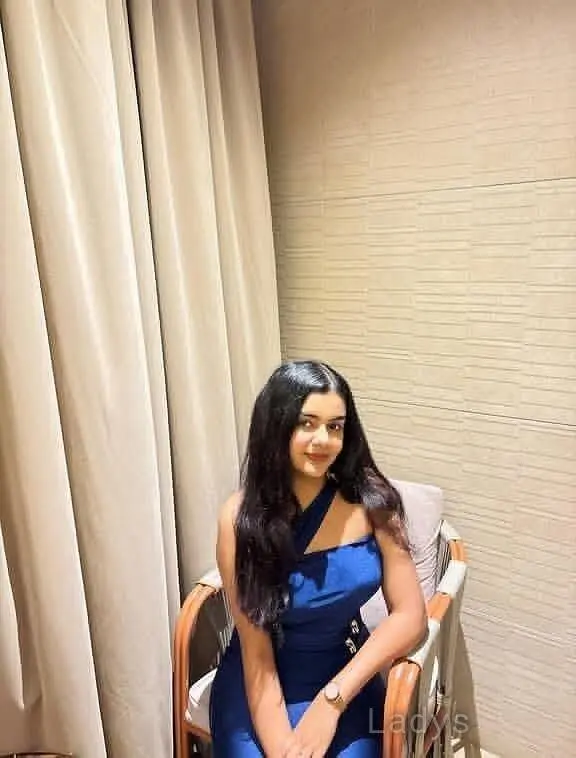Vanshika (21) – Call Girl & Independent Escort Service in Pondicherry - Gallery Photo 2