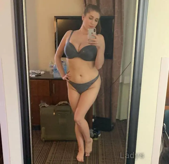 Leanie (28) – Call Girl & Independent Escort Service in Potsdam - Gallery Photo 5