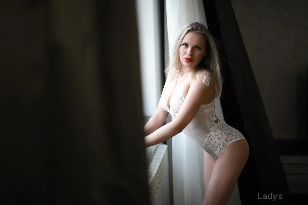 Ballerina (26) – Call Girl & Independent Escort Service in Potsdam - Gallery Photo 3