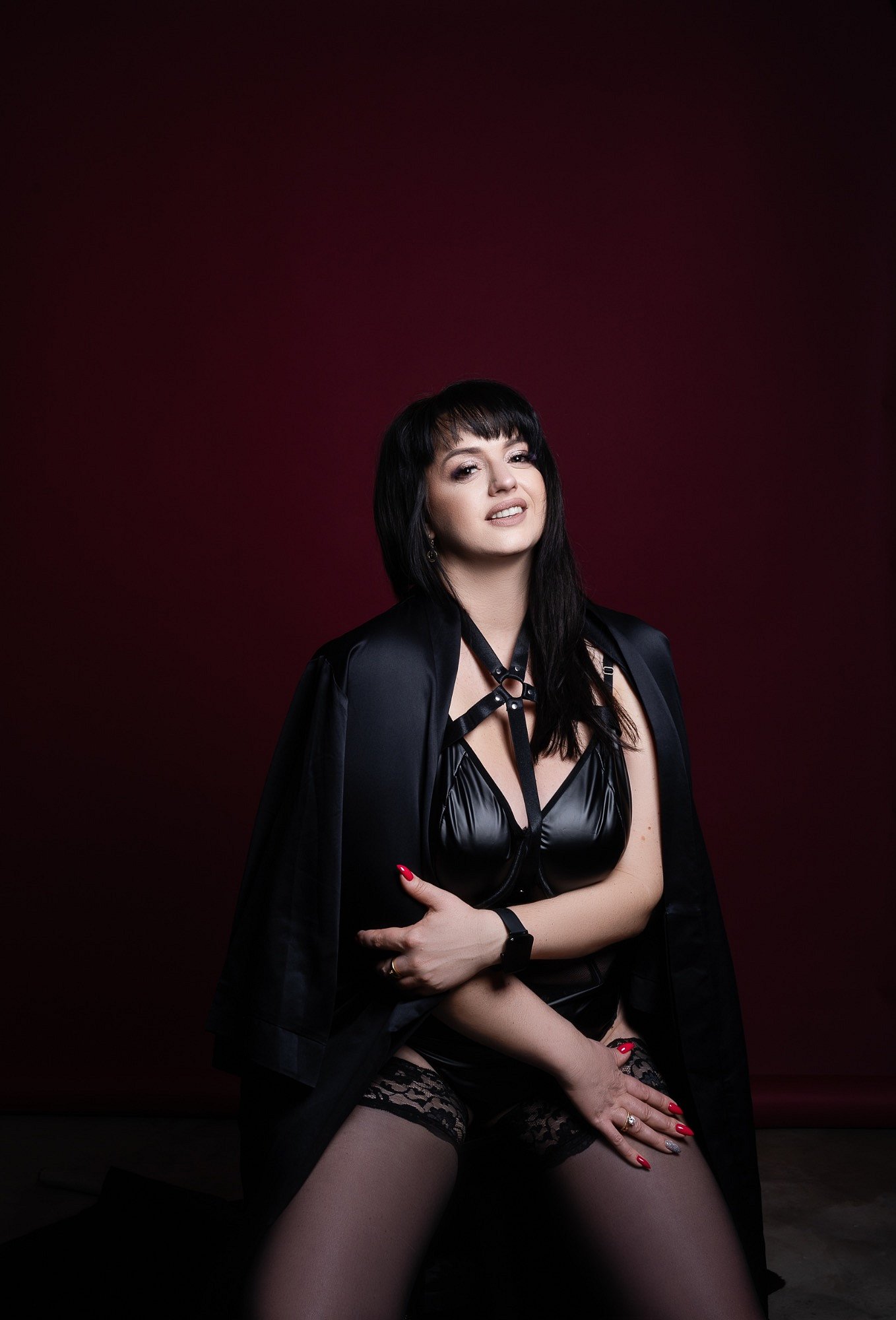 Mona (18) – Call Girl & Independent Escort Service in Prague - Gallery Photo 5