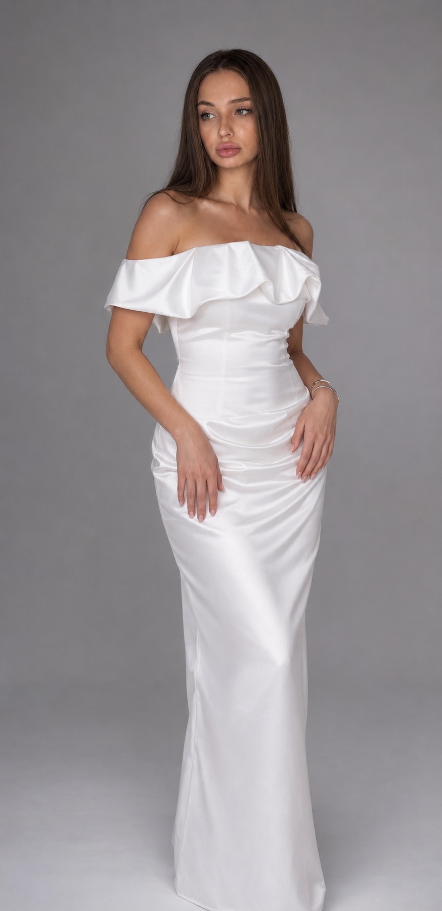 Kate (18) – Call Girl & Independent Escort Service in Prague - Gallery Photo 4
