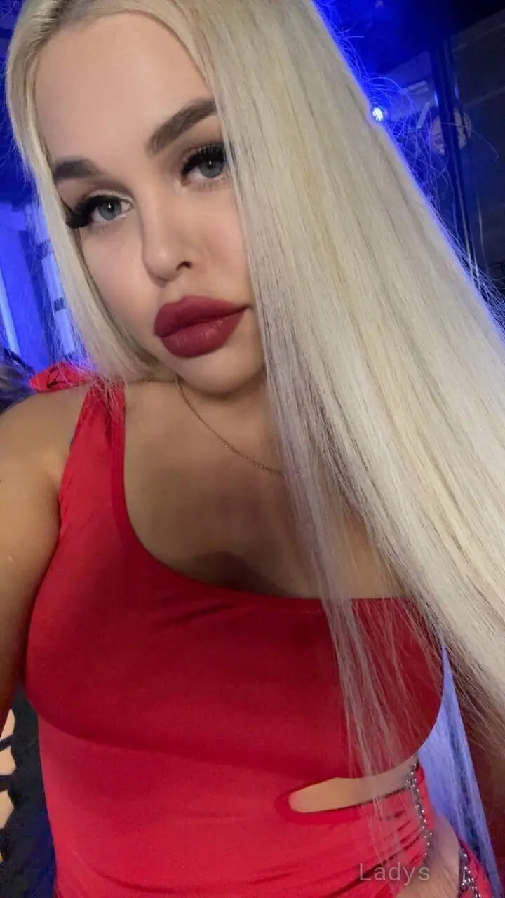 Alyeona (22) – Call Girl & Independent Escort Service in Preston - Gallery Photo 5