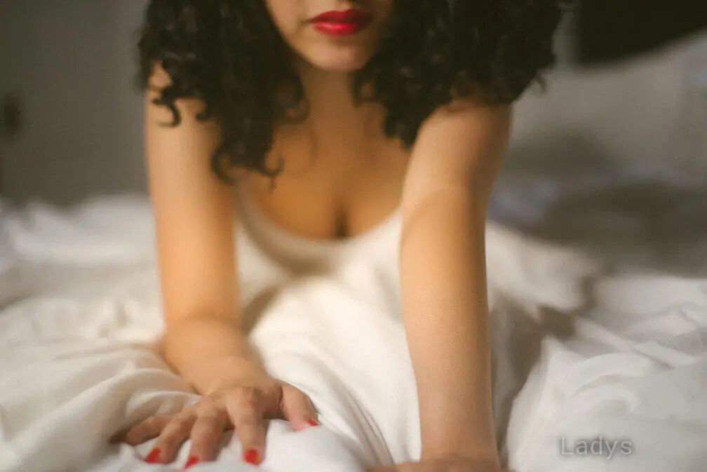 Eden Brooks (30) – Call Girl & Independent Escort Service in Providence - Gallery Photo 2