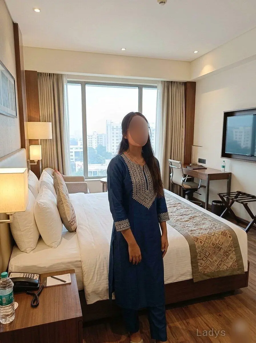 Hema (24) – Call Girl & Independent Escort Service in Pune - Gallery Photo 6