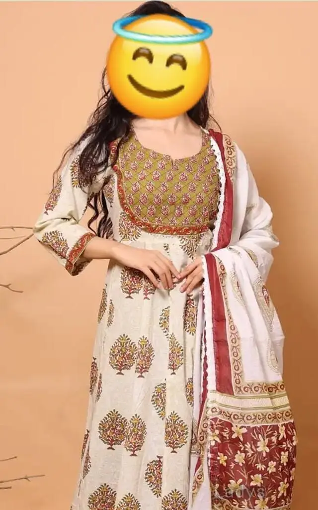 Aavani (22) – Call Girl & Independent Escort Service in Pune - Gallery Photo 3