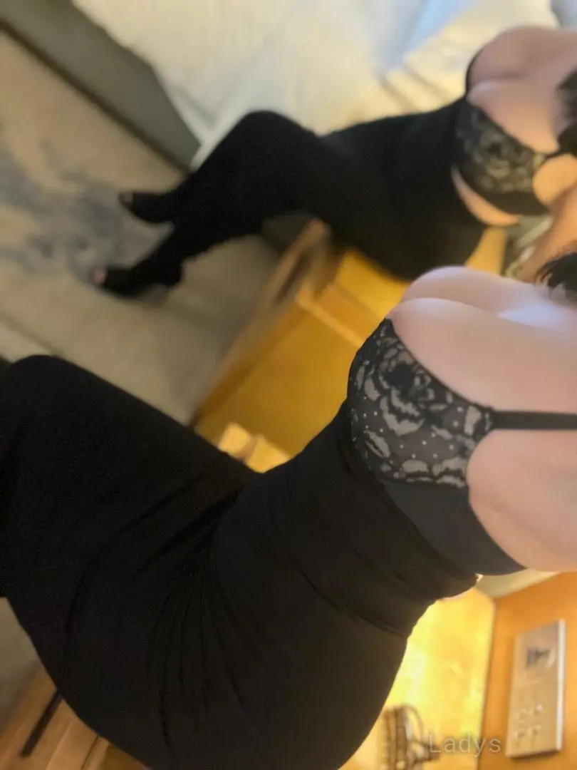 Darina (23) – Call Girl & Independent Escort Service in Pune - Gallery Photo 7