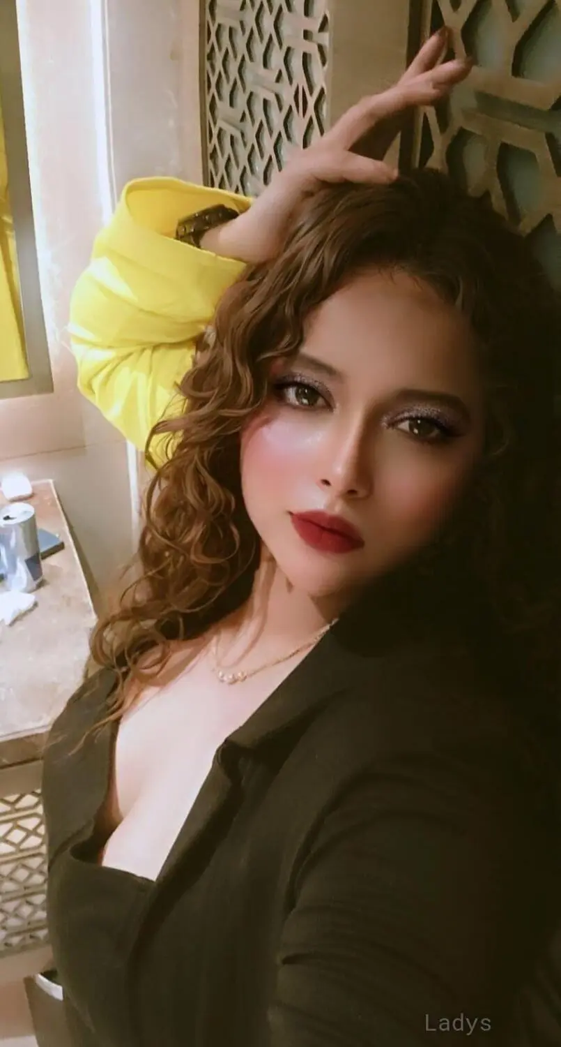 Cacau (24) – Call Girl & Independent Escort Service in Pune - Gallery Photo 2