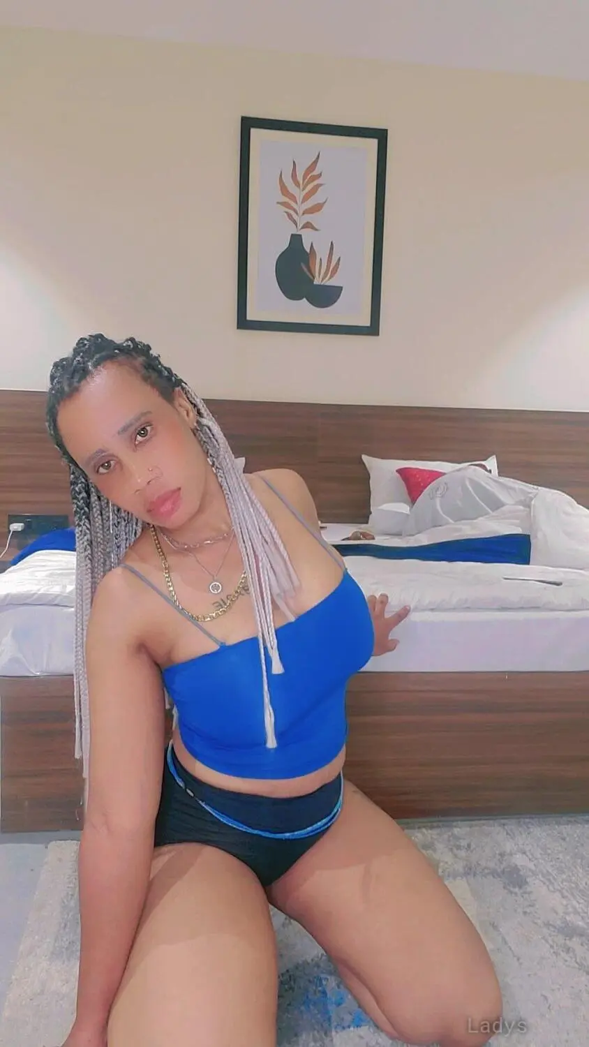 Nina (23) – Call Girl & Independent Escort Service in Pune - Gallery Photo 7