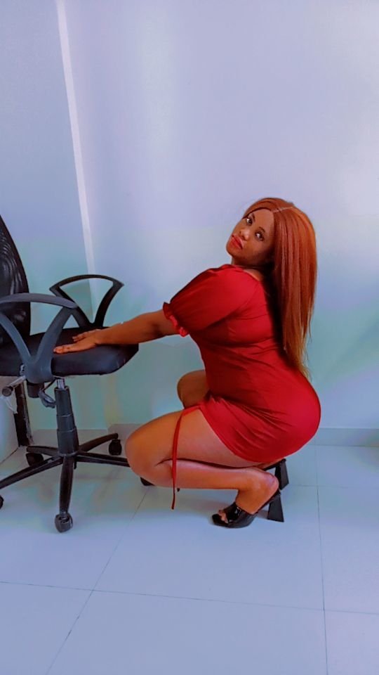 Nicole (25) – Call Girl & Independent Escort Service in Pune - Gallery Photo 3