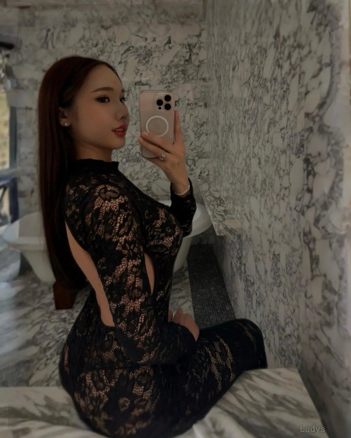 Olivia (24) – Call Girl & Independent Escort Service in Busan - Gallery Photo 4