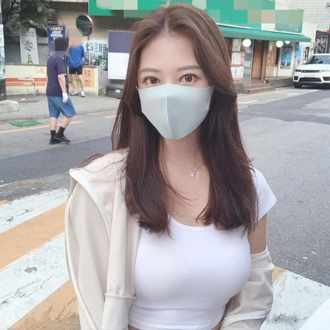Yang (26) – Call Girl & Independent Escort Service in Quanzhou - Gallery Photo 3