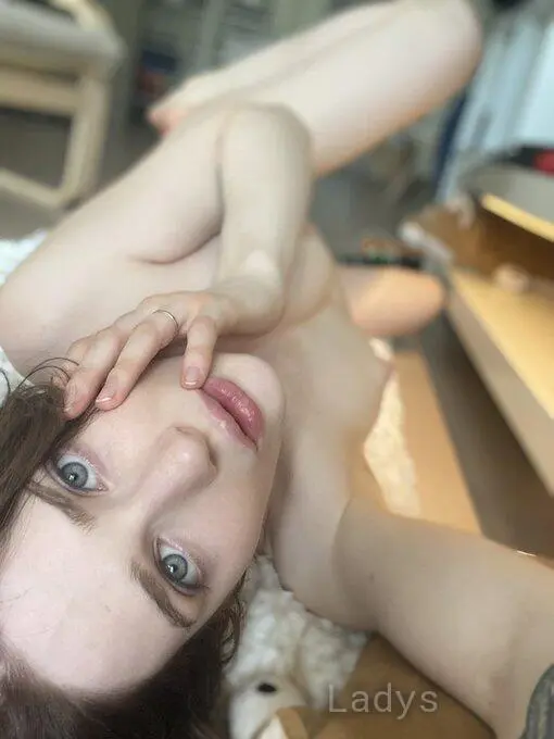 Viviane (24) – Call Girl & Independent Escort Service in Québec - Gallery Photo 2