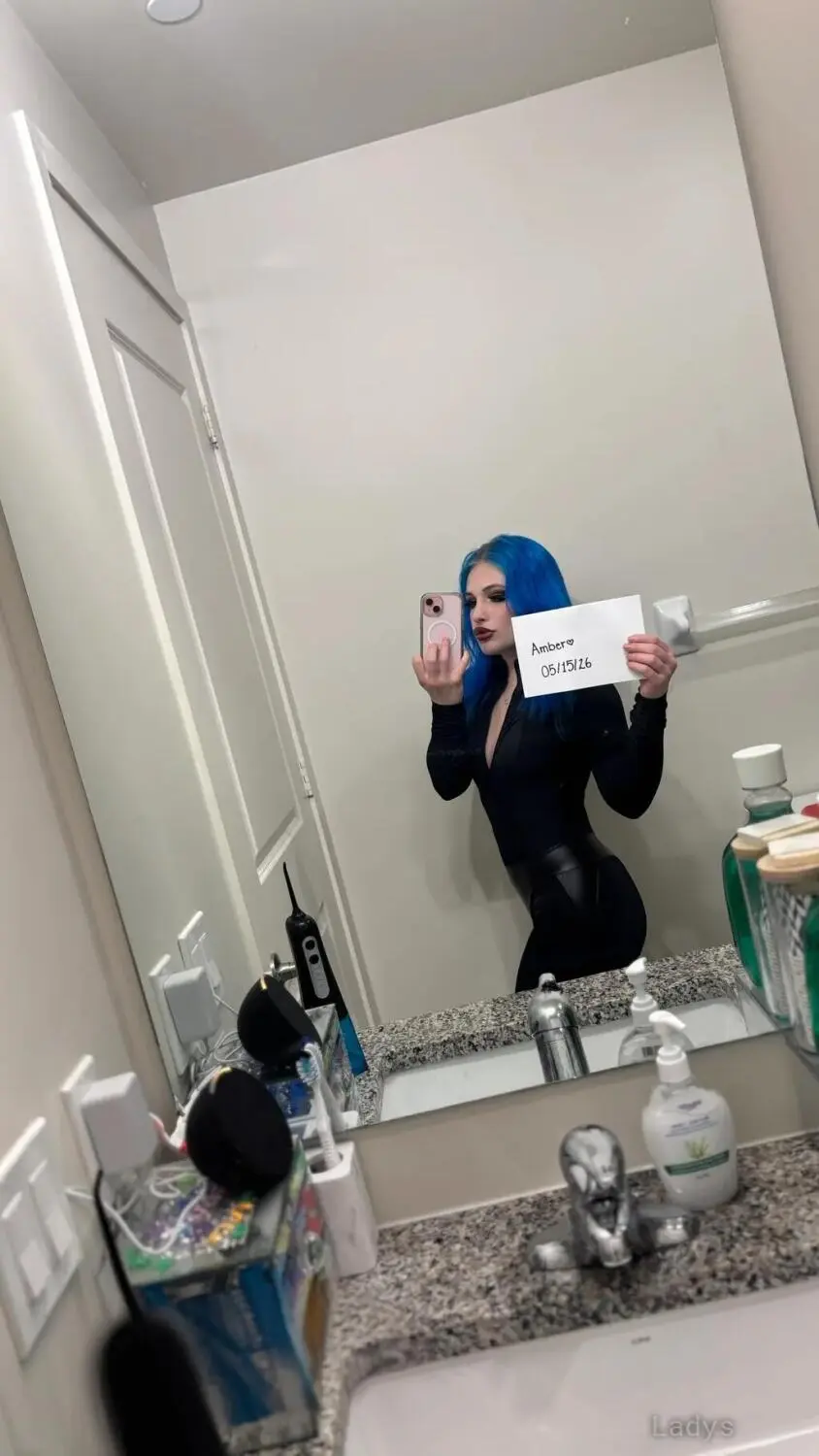 Billie (21) – Call Girl & Independent Escort Service in Québec - Gallery Photo 3