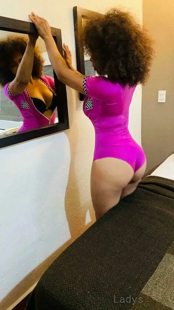 Carmen (25) – Call Girl & Independent Escort Service in Santiago de Querétaro - Gallery Photo 2