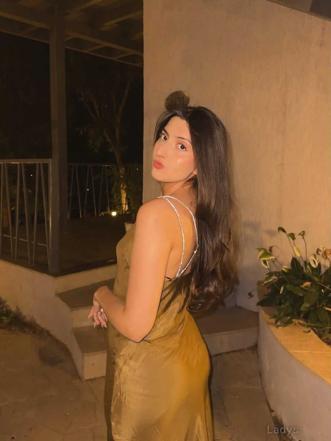Disha (24) – Call Girl & Independent Escort Service in Rāipur - Gallery Photo 3