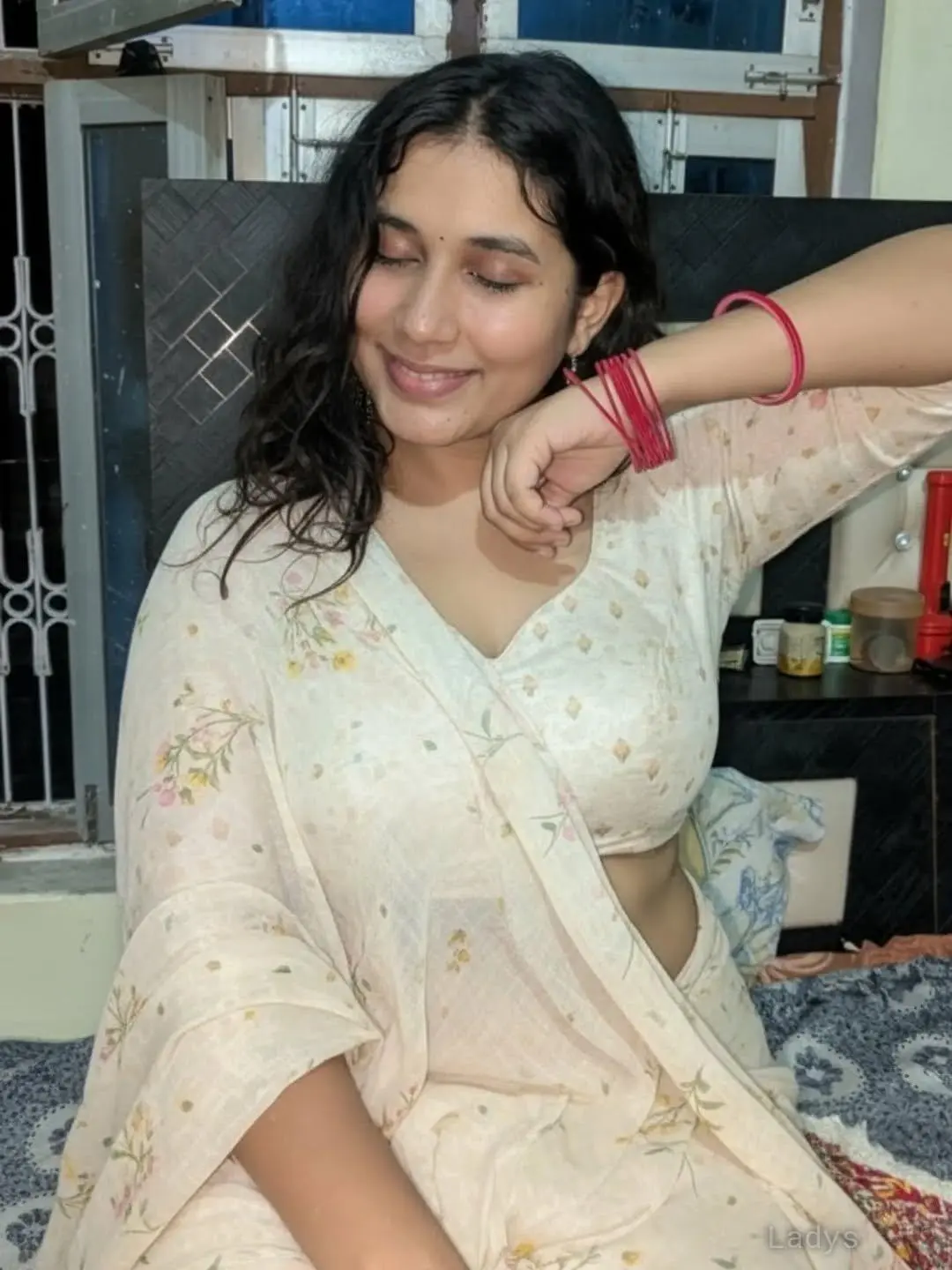 Sujata (23) – Call Girl & Independent Escort Service in Rājkot - Gallery Photo 4